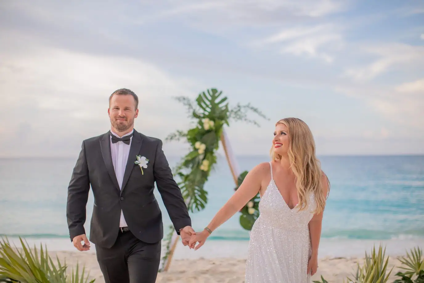Bahamas wedding details